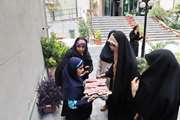 تکریم دختران در زادروز میلاد حضرت معصومه (س) توسط بسیج دانشجویی دانشکده بهداشت
