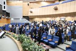 جشن خانوادگی‌ کارکنان دانشکده بهداشت برگزار شد