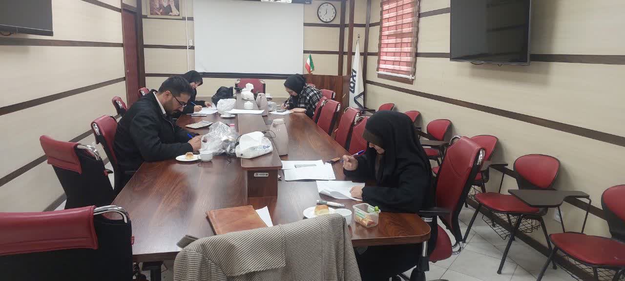 آزمون جامع کتبی دانشجویان دکترای بهداشت محیط در تاریخ 1404/10/28 در سالن شورای گروه برگزار گردید