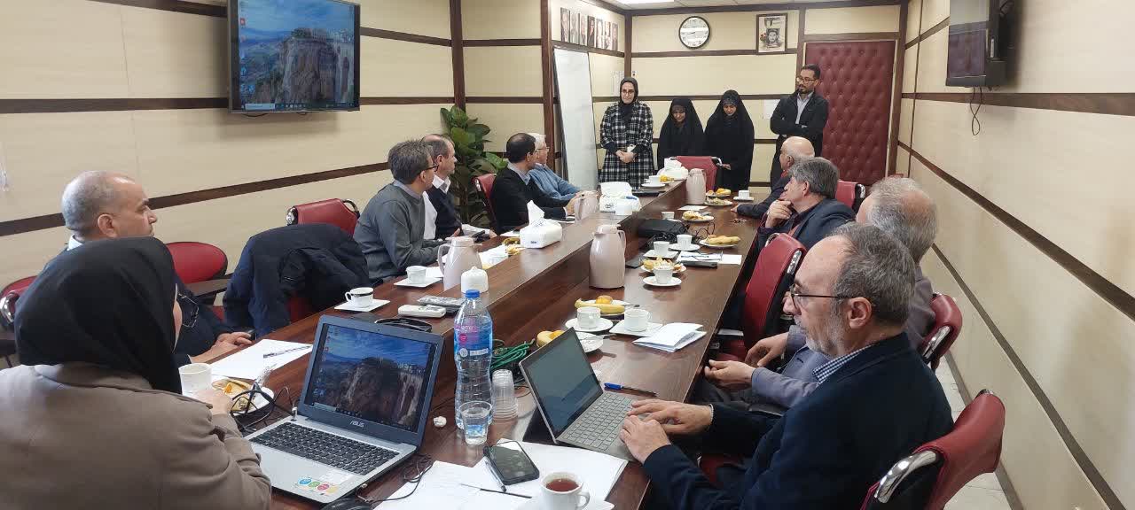 آزمون جامع شفاهی دانشجویان دکترای بهداشت محیط در تاریخ30/10/1404 در سالن شورای گروه برگزار گردید.